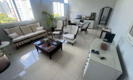 Apartamento com 4 quartos para alugar na Rua da Graça, 789, Graça, Salvador