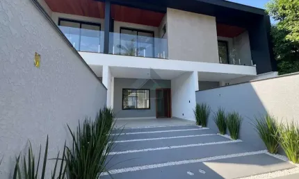 Casa com 3 quartos à venda na Rua São Roque, 500, Floresta, Joinville por R$ 649.900