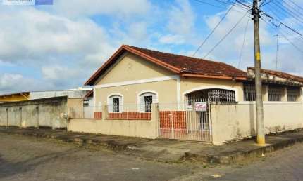Casa para Venda em Lorena, Cabelinha, 2 dormitórios