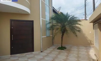 Casa para Venda em Cachoeira Paulista, Jardim da Fonte