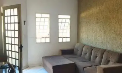 Casa para Venda em Cachoeira Paulista, Jardim da Fonte, 3 dormitórios, 1 suíte, 1 banheiro, 2 vagas