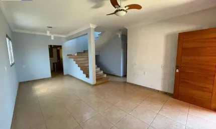 Casa para Venda em Cachoeira Paulista, Jardim Nova Cachoeira, 3 dormitórios, 1 suíte, 3 banheiros
