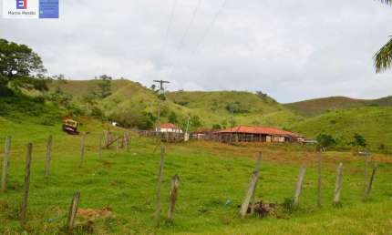 Chácara / sítio à venda no Centro, Silveiras 
