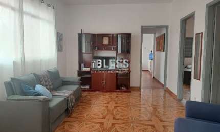 Casa com 4 Quartos e 2 banheiros à Venda, 750 m² por R$ 2.250.000.CA03085