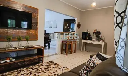 Chácara com 3 casas- no bairro chácara das videiras- em jundiaí