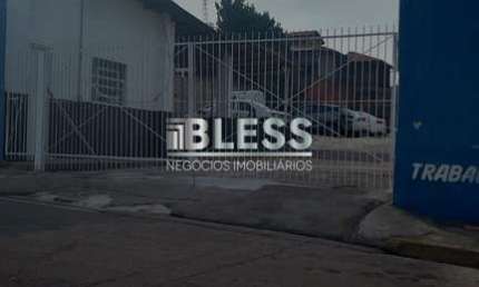 Terreno Comercial à Venda em Jundiaí-SP na Vila M Genoveva  1.200m² de Área