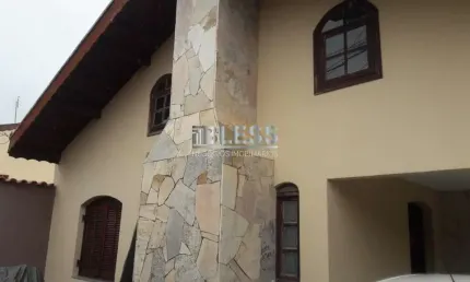 CASA Á VENDA NA VILA SANTA TEREZINHA - VÁRZEA PAULISTA