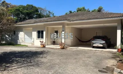 CASA À VENDA NO CONDOMÍNIO FAZENDA CAMPO VERDE - CAXAMBU - IVOTURUCAIA - JUNDIAÍ - CC00389