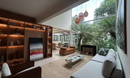 CASA TOTALMENTE REFORMADA À VENDA NO CONDOMÍNIO VILLAGE DAS FLORES - JARDIM NOVO MUNDO - JUNDIAÍ - VISTA ESPETACULAR PARA A ÁREA VERDE - CC00426