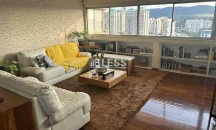 Apartamento à venda no Condomínio Morada do Sol (Rua do Retiro)