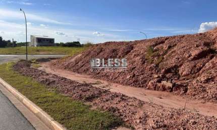 TERRENO RESIDENCIAL DE ESQUINA À VENDA NO CONDOMÍNIO PORTAL DOS LAGOS - CURRUPIRA - JUNDIAÍ - TC00216