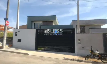 Casa com 3 quartos à venda na Rua Ernesto Ermani, 11, Jardim Marambaia, Jundiaí