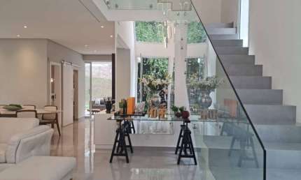 Casa com 3 quartos para alugar na Rua dos Vidoeiros, Sítios de Recreio Gramado, Campinas