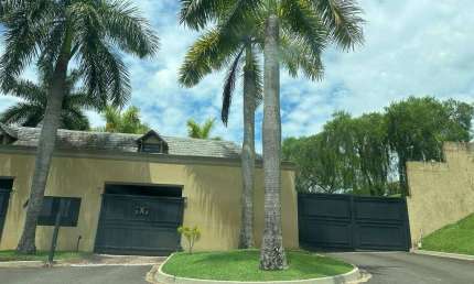 lote de 1.432 em condomínio Green golf Clube em Campinas