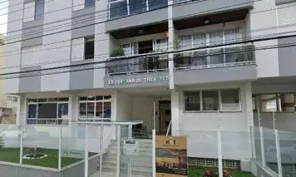 Apartamento com 3 quartos à venda no Coqueiros, Florianópolis  por R$ 890.000