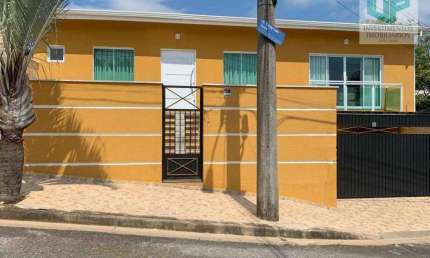Casa com 3 dormitórios à venda, no Jardim Pagliato, em Sorocaba.