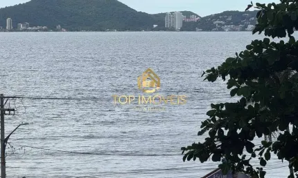 Apartamento no Guarujá com Piscina, Sauna e Churrasqueira - Praia Asturias