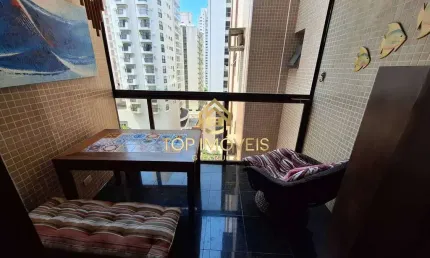 2 quadras da praia de Pitangueiras confortável 3 dormts