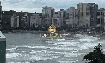 Apartamento com Varanda e Vista para o Mar Próximo da Praia de Pitangueiras