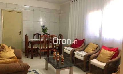 Sobrado à venda, 320 m² por R$ 850.000,00 - Parque Atheneu - Goiânia/GO