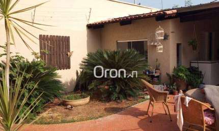 Sobrado à venda, 244 m² por R$ 1.150.000,00 - Jardim Europa - Goiânia/GO