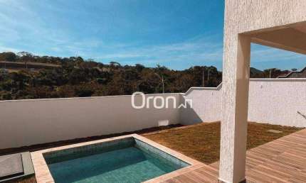 Sobrado à venda, 181 m² por R$ 1.350.000,00 - Jardins Capri - Senador Canedo/GO