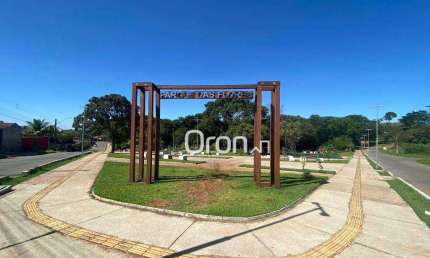 Casa à venda, 287 m² por R$ 598.000,00 - Parque das Flores - Goiânia/GO