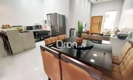 Sobrado à venda, 240 m² por R$ 930.000,00 - Setor Sudoeste - Goiânia/GO