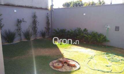 Sobrado à venda, 300 m² por R$ 950.000,00 - Residencial Solar Bougainville - Goiânia/GO