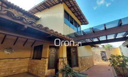 Sobrado com 4 dormitórios à venda, 338 m² por R$ 2.299.000,00 - Setor Jaó - Goiânia/GO