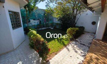 Casa com 4 dormitórios à venda, 180 m² por R$ 710.000,00 - Jardim Europa - Goiânia/GO