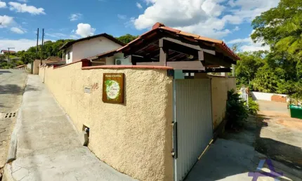 Casa com 4 quartos à venda na Rua Rudolfo Kienen, 146, Testo Salto, Blumenau por R$ 719.000