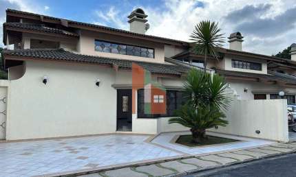 Casa de Condomínio com 3 quartos, Vila Santista - Atibaia