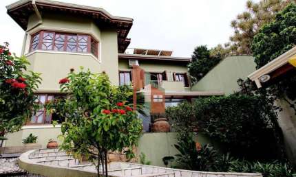 Casa com 3 quartos para alugar na Vila Petrópolis, Atibaia 