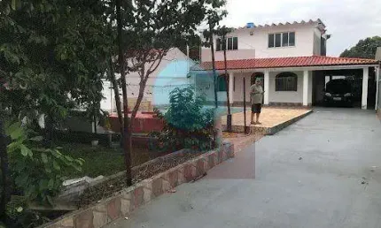 Ocean vende: São Bento da Lagoa, piscina, 4 quartos, sala em 2 ambientes,área gourmet churrasqueira