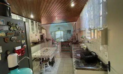 Ocean vende: Recanto, condomínio, Casa Principal 4 quartos, sendo 1suíte c/ banheira, piscina, sauna