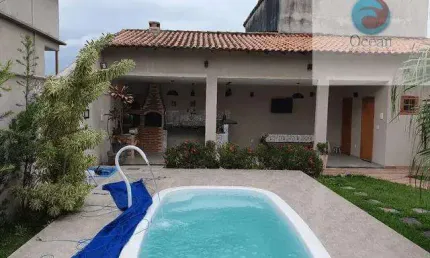 Ocean Vende: Inoã, condomínio, casa, 3 quartos sendo 1 suíte, piscina, área gourmet, Mobiliado