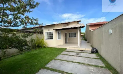 Ocean vende: Casa em Itaipuaçu, toda mobiliada, 4 quartos, piscina, churrasqueira.