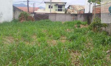 Ocean vende:  Maricá, Centro, terreno 360M², plano, murado, agua Cedae, iluminação de  rua