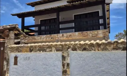 Ocean vende:  Itaipu, Condomínio Amoli, casa 4 quartos, sendo 1 suíte + closet e Hidro