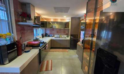 Ocean vende:  Niterói, Pendotiba, Casa condomínio 4 quartos(1suíte+closet), área gourmet, piscina.