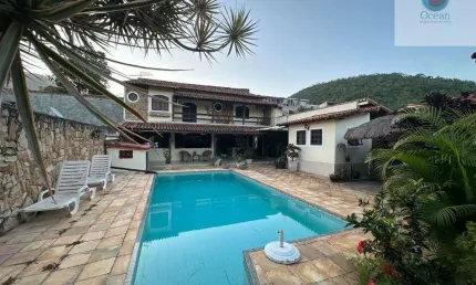 Ocean vende:  Itaipuaçu, Recanto, casa 2 quartos(2 suítes), piscina, churrasqueira, área gourmet.
