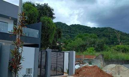 Ocean vende: Itaipu, Maravista, terreno 280M², plano, rua asfaltada, tenho 2 lotes, escritura/RGI.