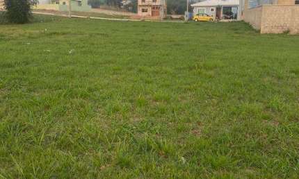 Ocean vende: Maricá, Condomínio Don Village, terreno plano 240M², escritura e RGI, aceita financiame