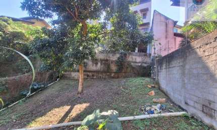 Ocean vende: Niterói, terreno ,condomínio 471 m², plano, murado, portão, cisterna 10 mil litros