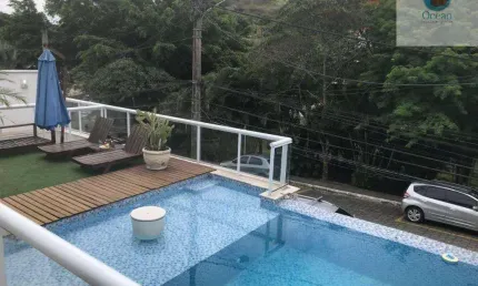 Ocean vende: Varzea, Niterói, casa 3 quartos(2suítes+closet), piscina borda infinita, 2 área gourmet
