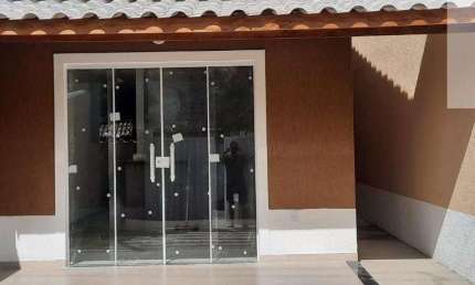 Ocean vende: Maricá, Manu Manuela, casa 2 quartos (1suíte), área serviço, sala, cozinha, garagem