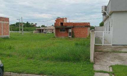 Ocean vende: Terreno condomínio Vitória Anjos, 216m² (frente 10m x 21.6m). ótima Localização