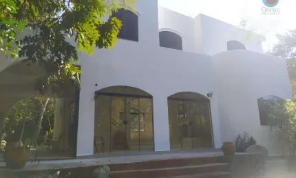 Ocean vende: Itaipuaçu, condomínio Pedra Elefante, casa 4 quartos (1suíte), piscina, churrasqueira