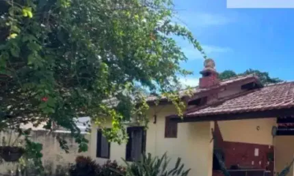 Ocean vende:  Itaipu, Condomínio Amoli, Terreno 360M², 2 quartos, banheiro, varandão, só a vista!!